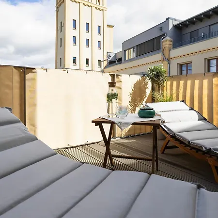 Mayhome - Strandloft Schoenes Studioapartment Mit Balkon, Kueche Und Tiefgarage - Sauna Und Fitness Direkt Nebenan Lägenhet Chemnitz