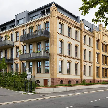 Strandloft Chemnitz Apartment Mit Gratis Tiefgarage & Balkon- Fitness & Sauna Direkt Nebenan Appartement