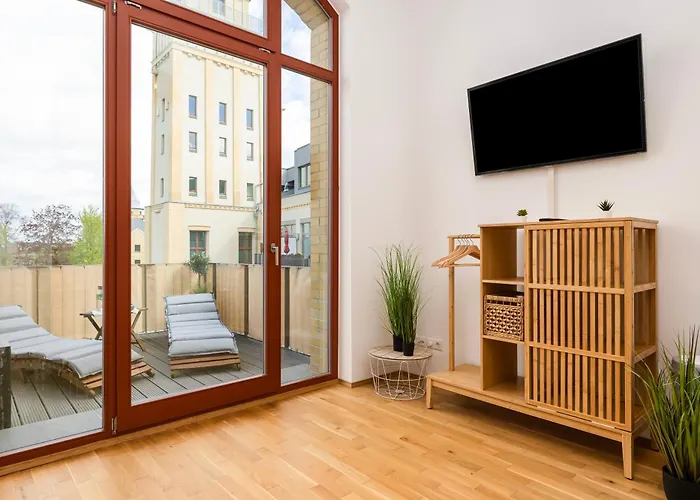 Mayhome - Strandloft Schoenes Studioapartment Mit Balkon, Kueche Und Tiefgarage - Sauna Und Fitness Direkt Nebenan Chemnitz